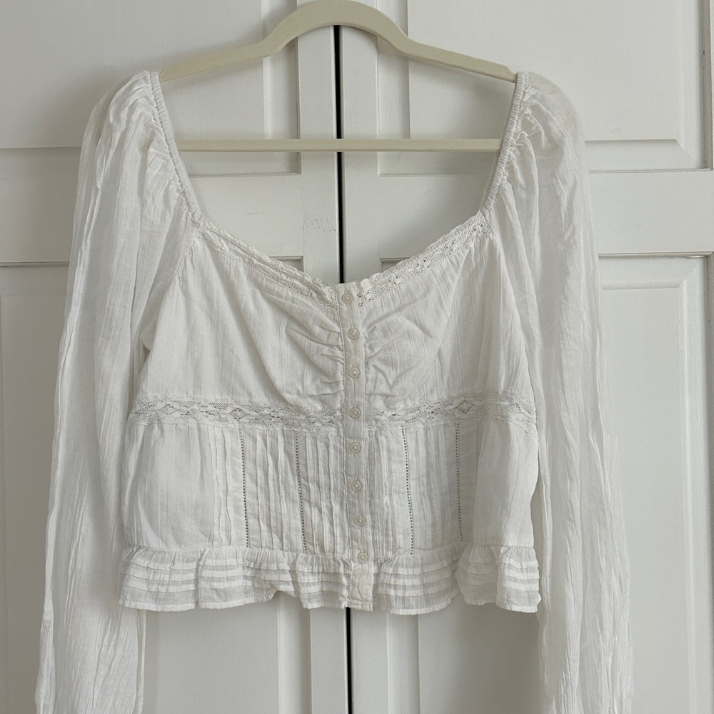 American Eagle Outfitters White Lace Blouse